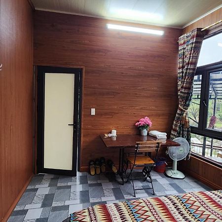 Dong Que Homestay-Tours-Motorbike, Car Rental, Hiking Ha Giang Exteriör bild