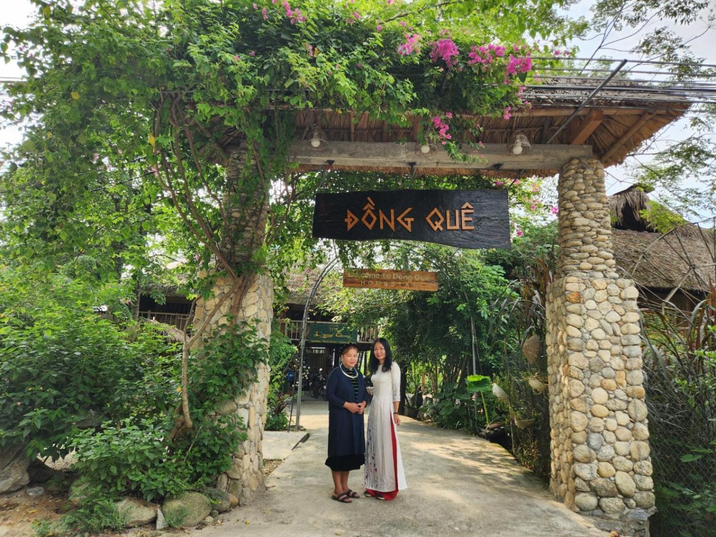 Dong Que Homestay-Tours-Motorbike, Car Rental, Hiking Ha Giang Exteriör bild