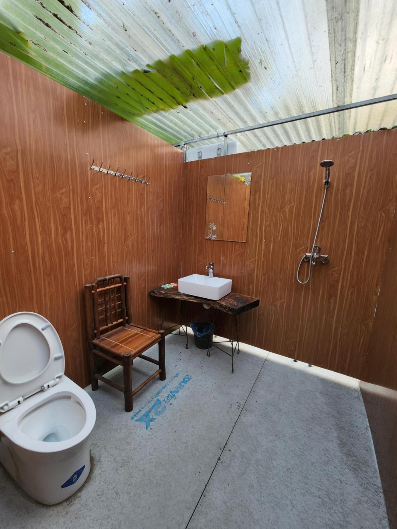 Dong Que Homestay-Tours-Motorbike, Car Rental, Hiking Ha Giang Exteriör bild