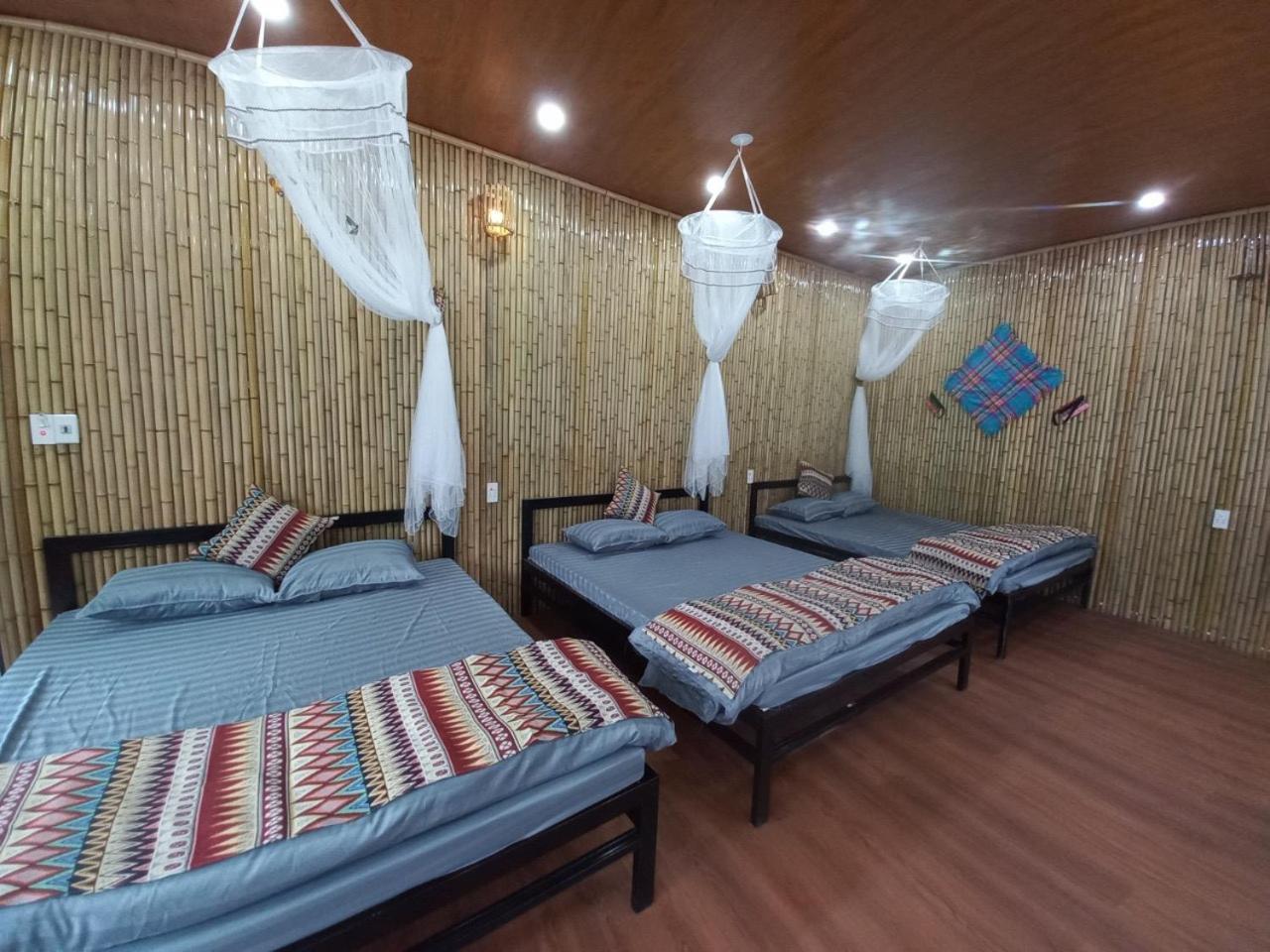 Dong Que Homestay-Tours-Motorbike, Car Rental, Hiking Ha Giang Exteriör bild