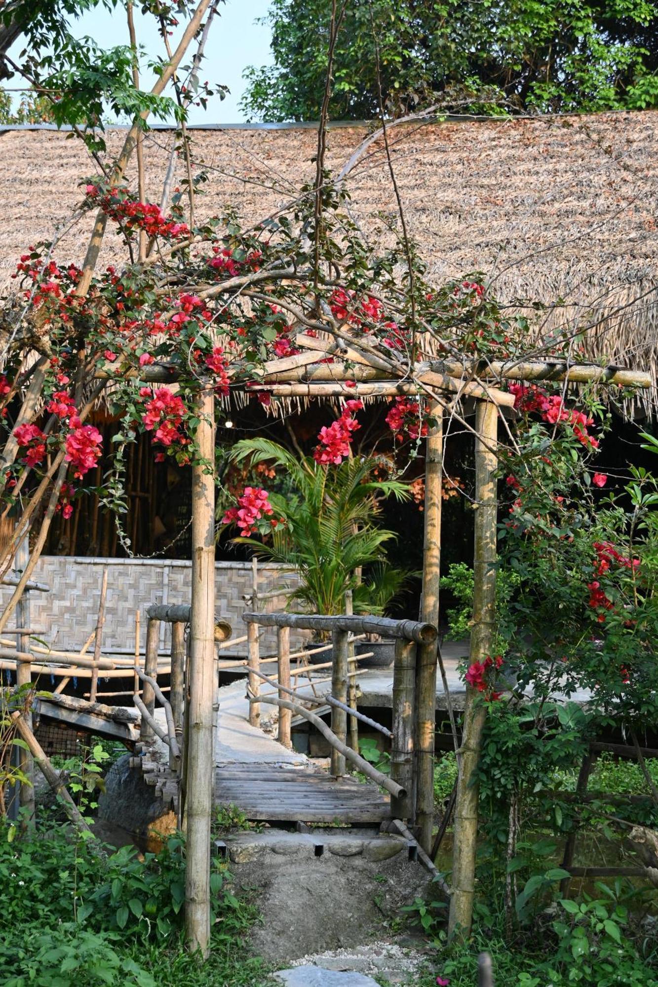 Dong Que Homestay-Tours-Motorbike, Car Rental, Hiking Ha Giang Exteriör bild