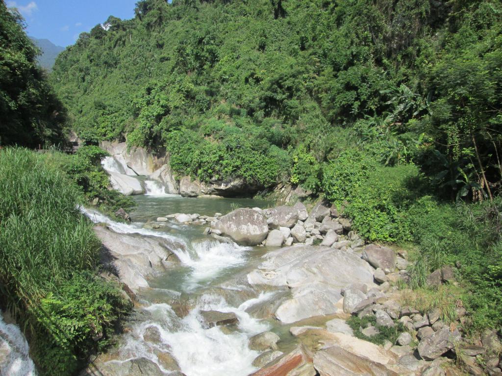 Dong Que Homestay-Tours-Motorbike, Car Rental, Hiking Ha Giang Exteriör bild
